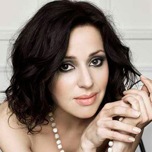 Tina Arena